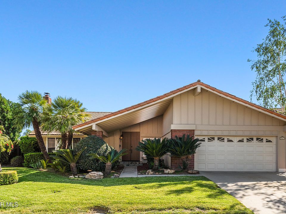 1st image of 3073 E Sierra Dr