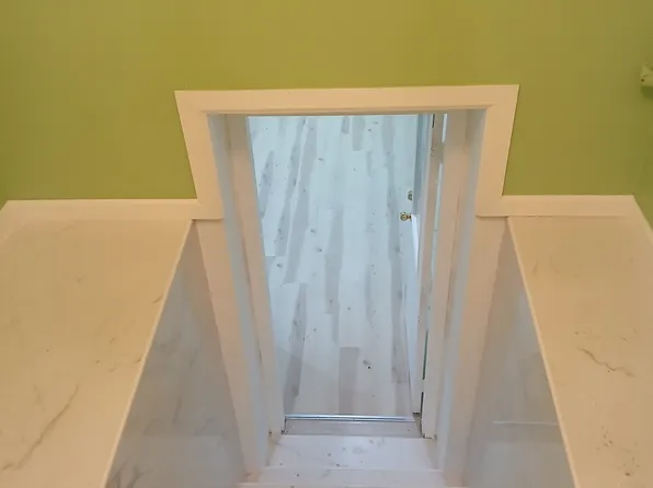 (undisclosed Address), Stratford, CT 06614