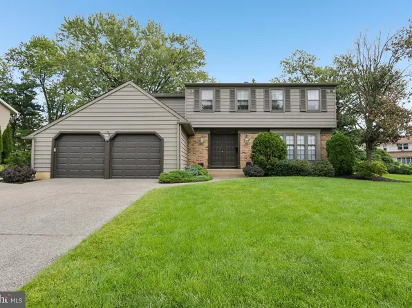 403 Downs Dr, Cherry Hill, NJ 08003