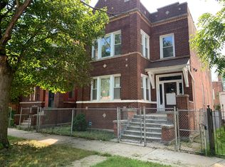 7934 S Escanaba Ave, Chicago, IL 60617