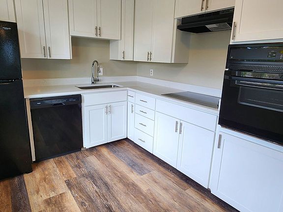 3rd image of 13214 SE River Rd #13266