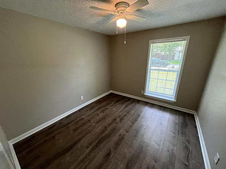 10 Merrie Cir — Photo 20