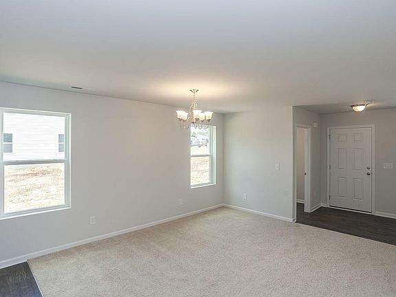 007 Family Room Compressed