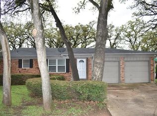 6500 Callahan Ct, Fort Worth, TX 76112