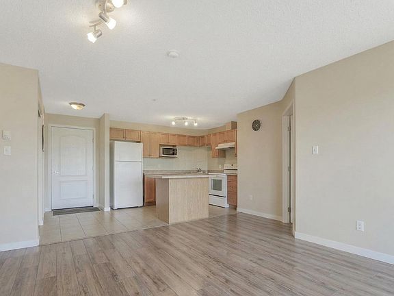 4th image of 7331 S Terwillegar Dr NW #6211