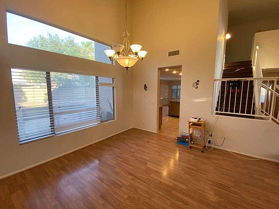 4th image of 2407 S Sycamore Pl