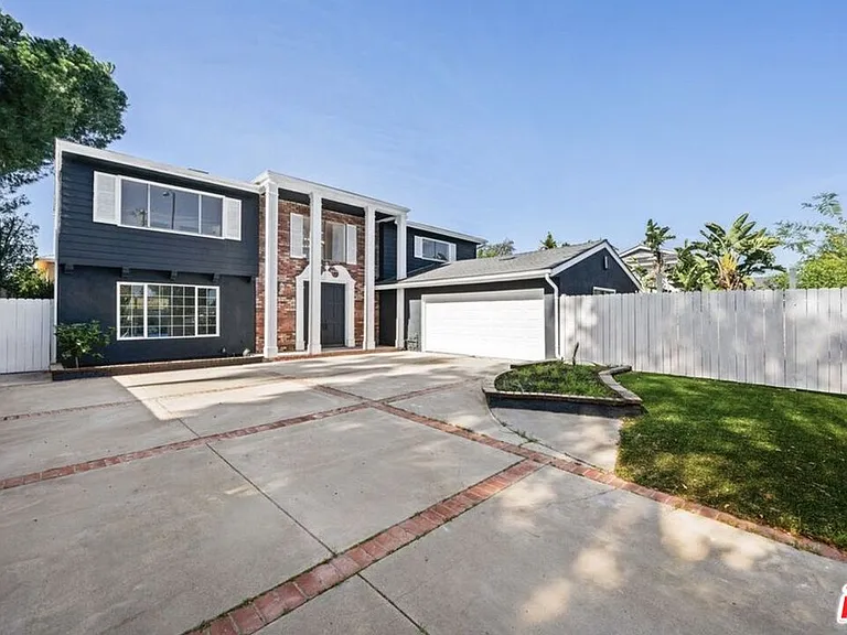6257 Lindley Ave — Photo 12