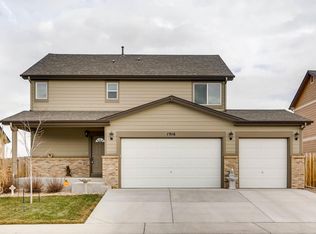 1916 Basil St, Strasburg, CO 80136