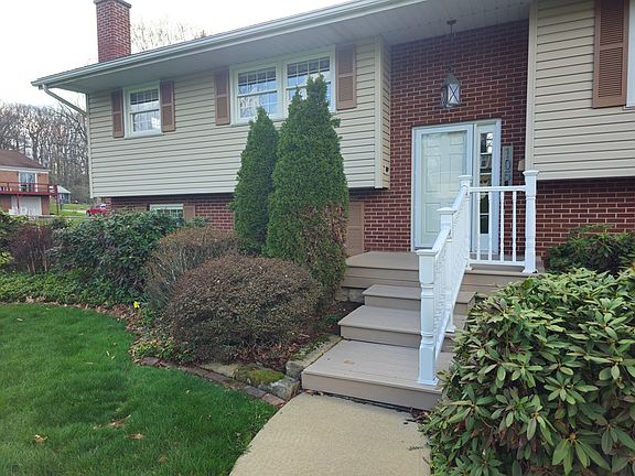 2nd image of 105 Birch Dr