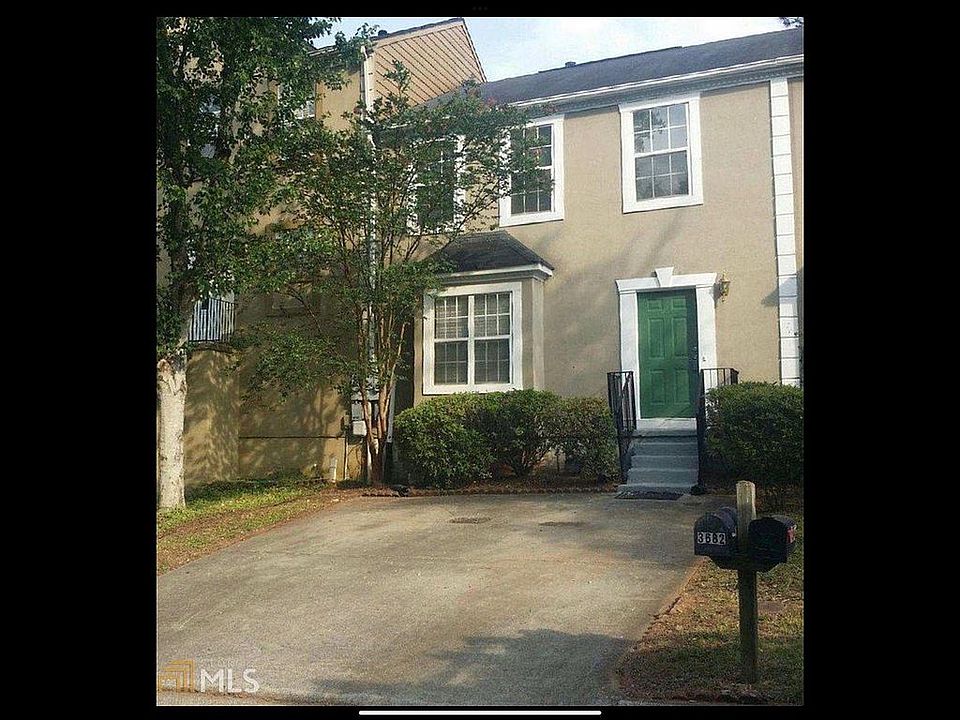 1st image of 3682 Regency Park Dr #3682