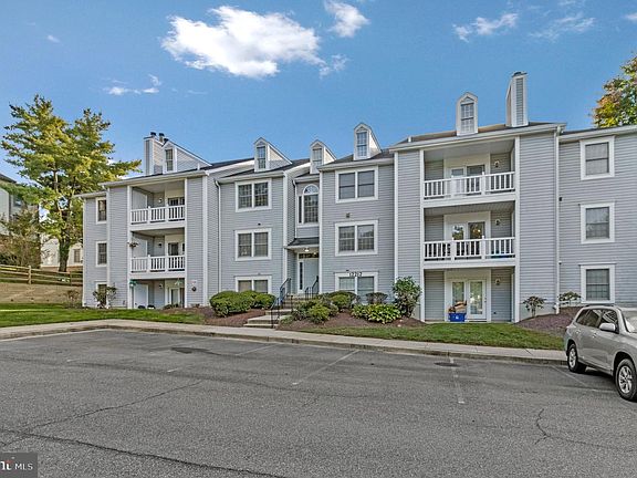 3rd image of 12212 Eagles Nest Ct APT B