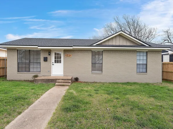 1221 N 6th St, Waco, TX 76707