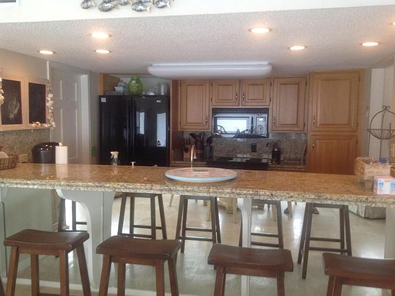 5th image of 775 Gulf Shore Dr Unit 1114