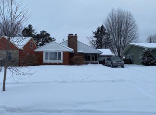 1030 Hyacinth Ave E, Saint Paul, MN 55106