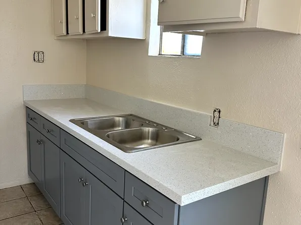5858 Gage Ave, Bell Gardens, CA 90201