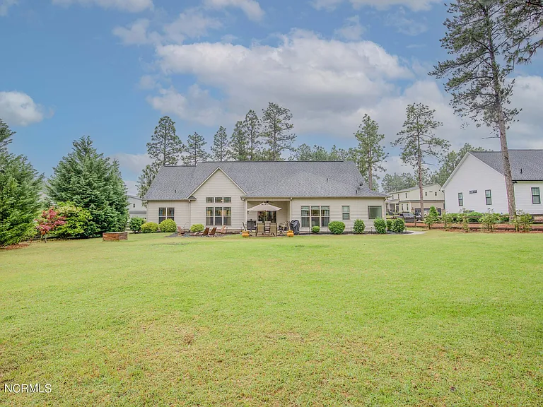 237 Rothbury Dr — Photo 58