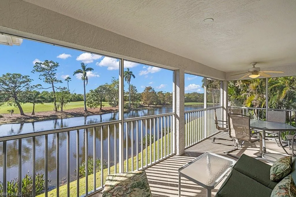 2 bed, 2.0 bath, 1332 sqft, $5,800 — Photo 2