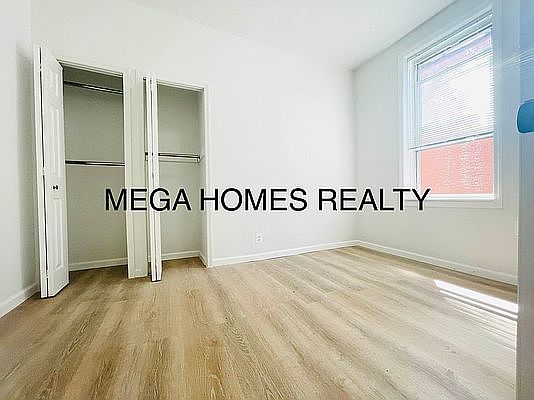 4th image of 28-33 37th St #4B