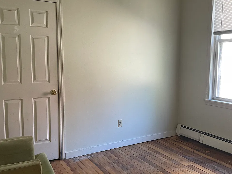 27-29 State St #1