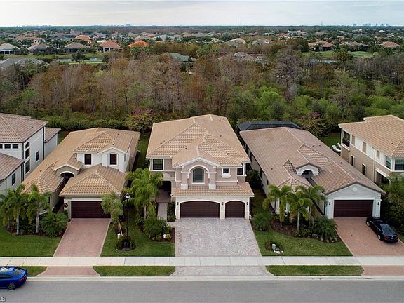 2nd image of 4074 Aspen Chase Dr