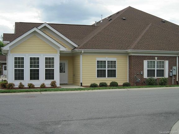 2nd image of 3325 Abbey Walk Ln #31C