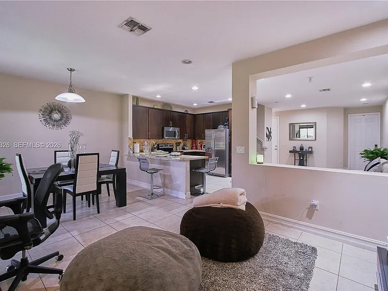 129 Riverwalk Cir E #129 — Photo 15