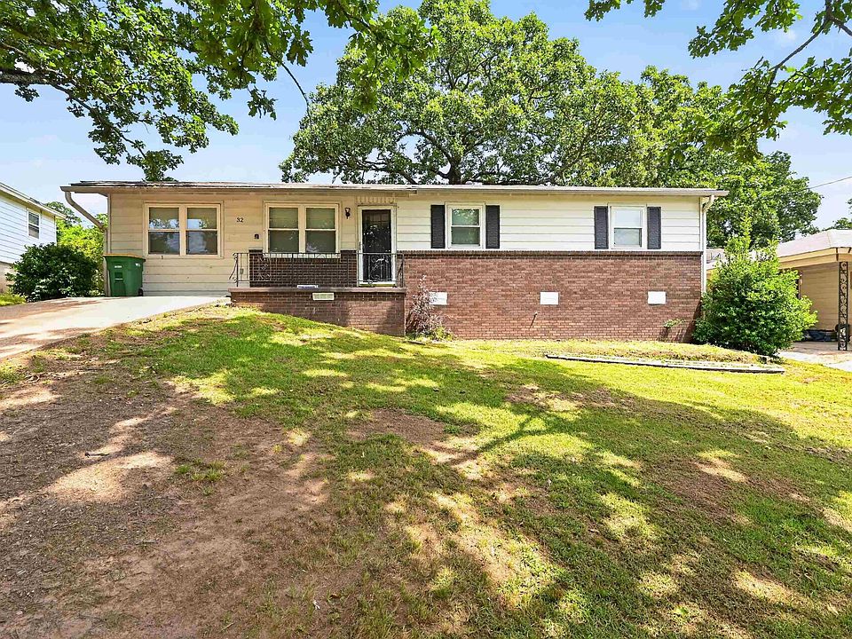1st image of 32 Oakview Dr