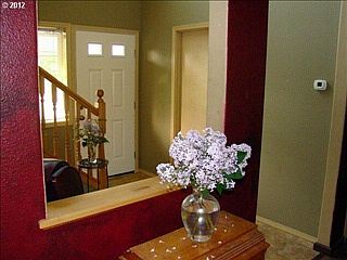 3rd image of 3019 NE 87th Cir