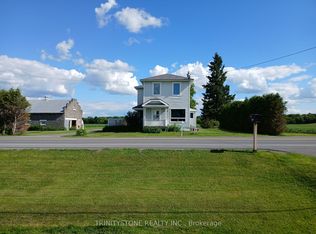 662 Lacroix Rd, Clarence Rockland, ON K0A2A0