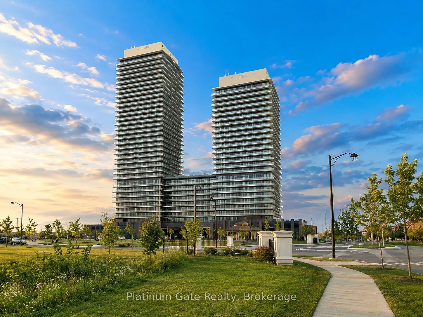 2 bed, $2,450 — Photo 1