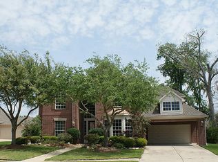 7915 Veramonte Ct, Sugar Land, TX 77479