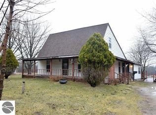 831 S Leaton Rd, Mount Pleasant, MI 48858