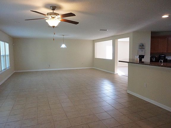4th image of 4917 Creek Bluff Ln