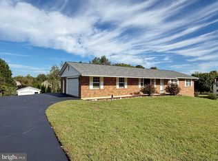 1135 Sheridan Dr, Owings, MD 20736