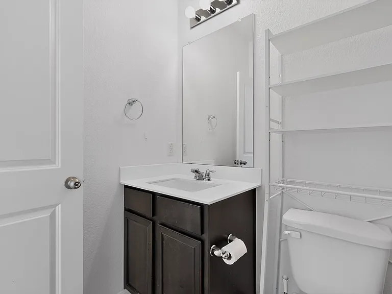 1900 Vinaros Ct — Photo 12