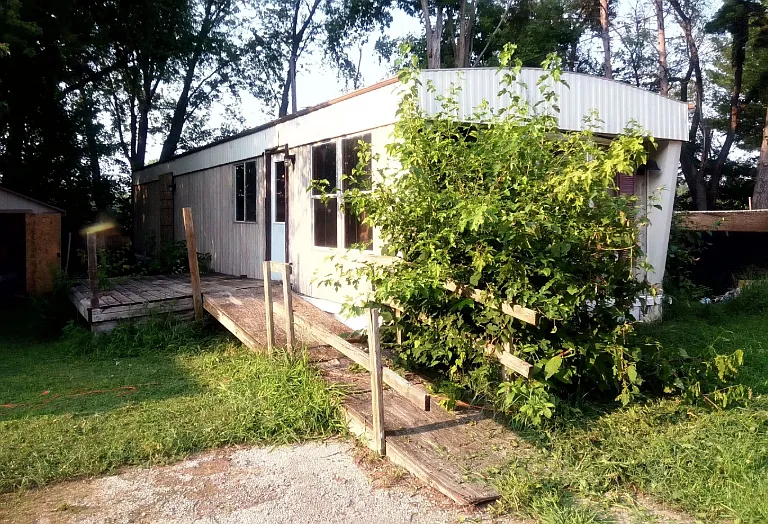 502 Beech St — Photo 7
