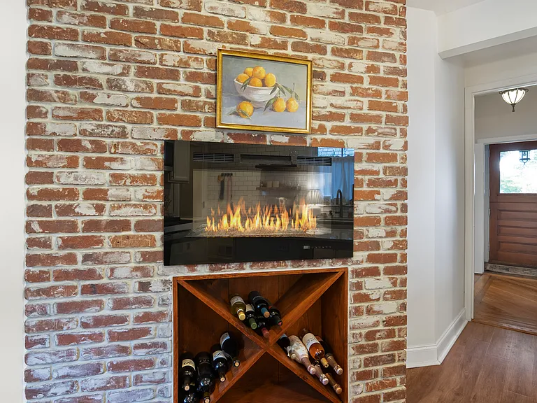 46 Hazelwood Rd #1 — Photo 8