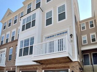 24624 Seacliff Ter, Aldie, VA 20105
