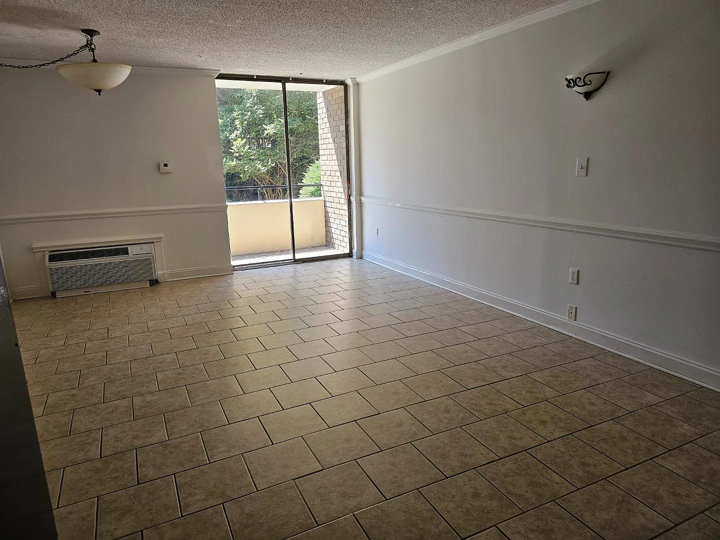 5275 Dingle Pond Rd - 302 — Photo 4