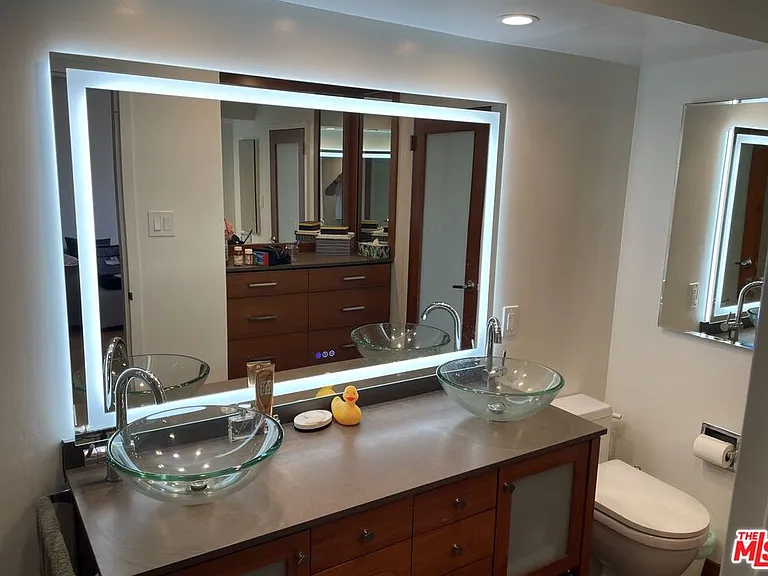 4314 Marina City Dr #126 — Photo 11
