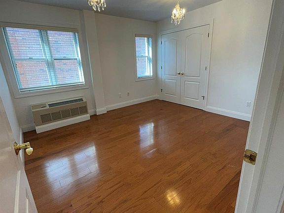 4th image of 42-23 212th Street #3C