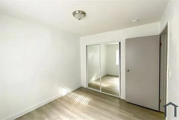 508 N Ardmore Ave #8 — Photo 5