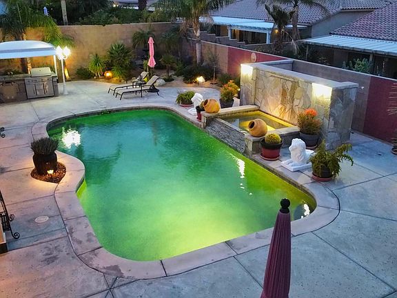 3rd image of 924 Tierra Ln