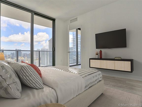 3rd image of 55 SW 9th St #Bh3001