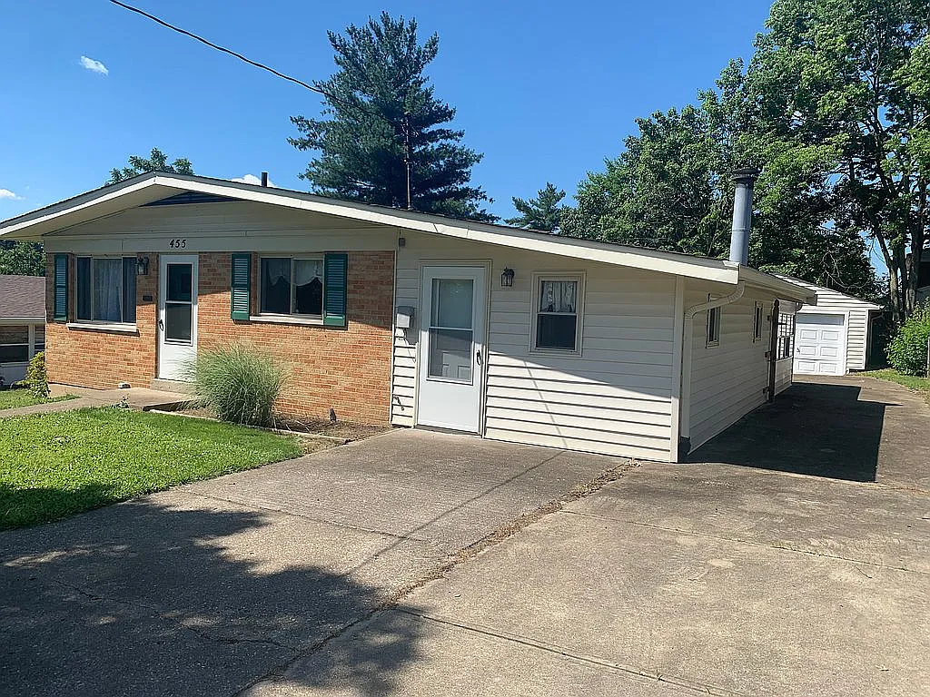 455 McAlpin Ave photo 1