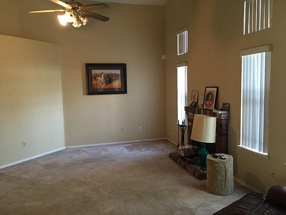 4th image of 818 Coastal Ct
