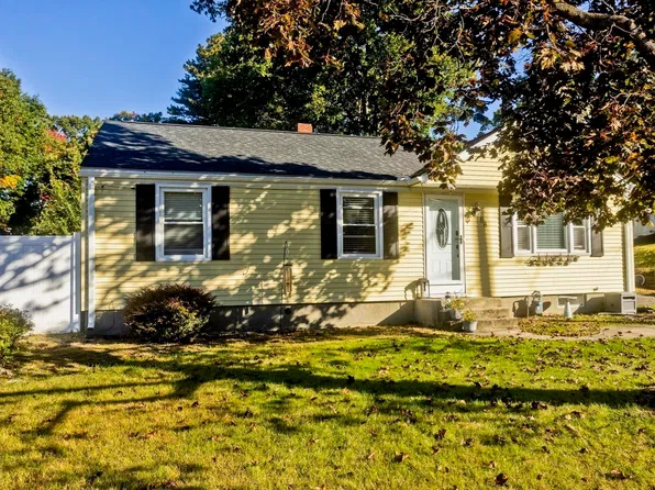 68 Gatewood Rd, Springfield, MA 01119