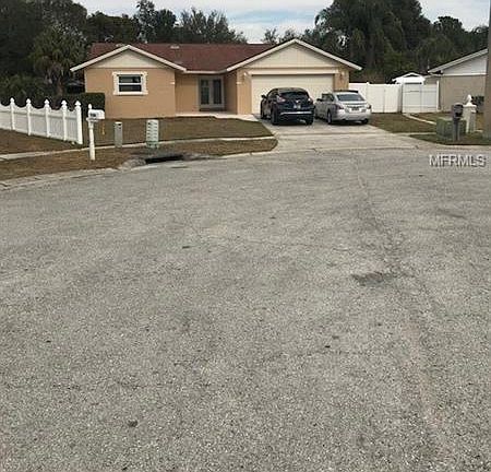 2nd image of 7106 Creekside Ct