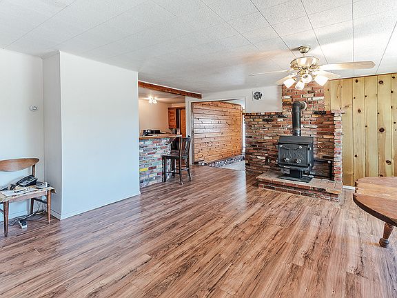 2nd image of 2950 White Pine Dr