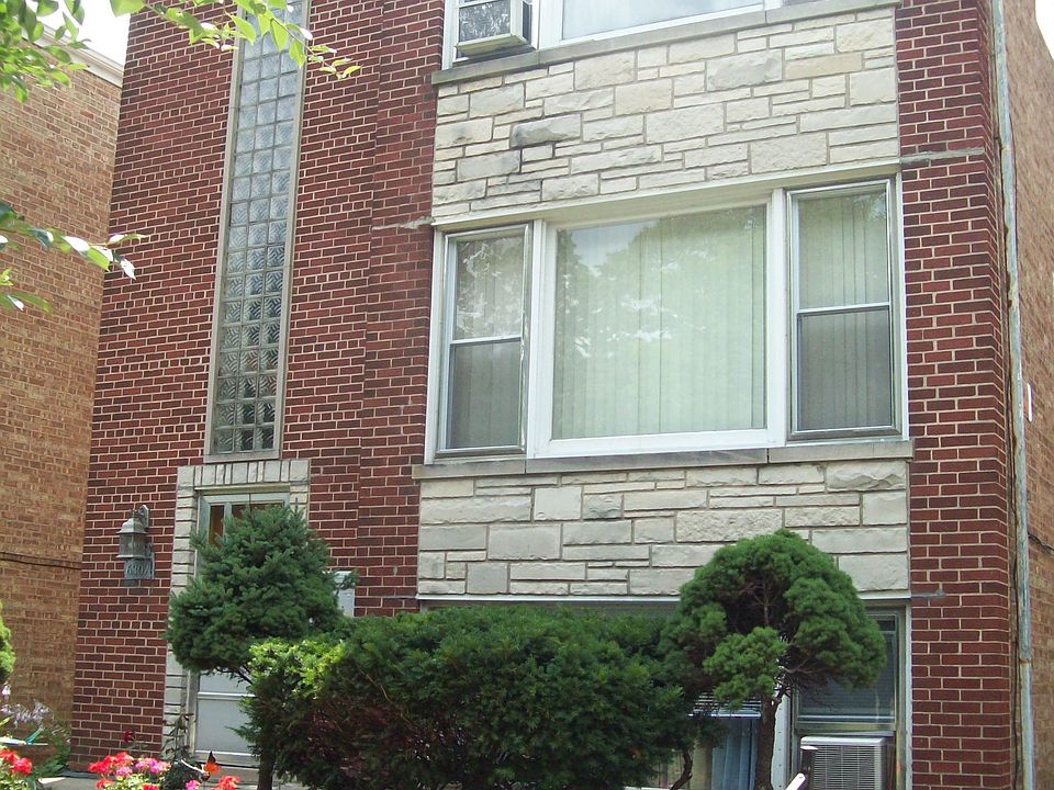 1st image of 6307 W Fullerton Ave #1
